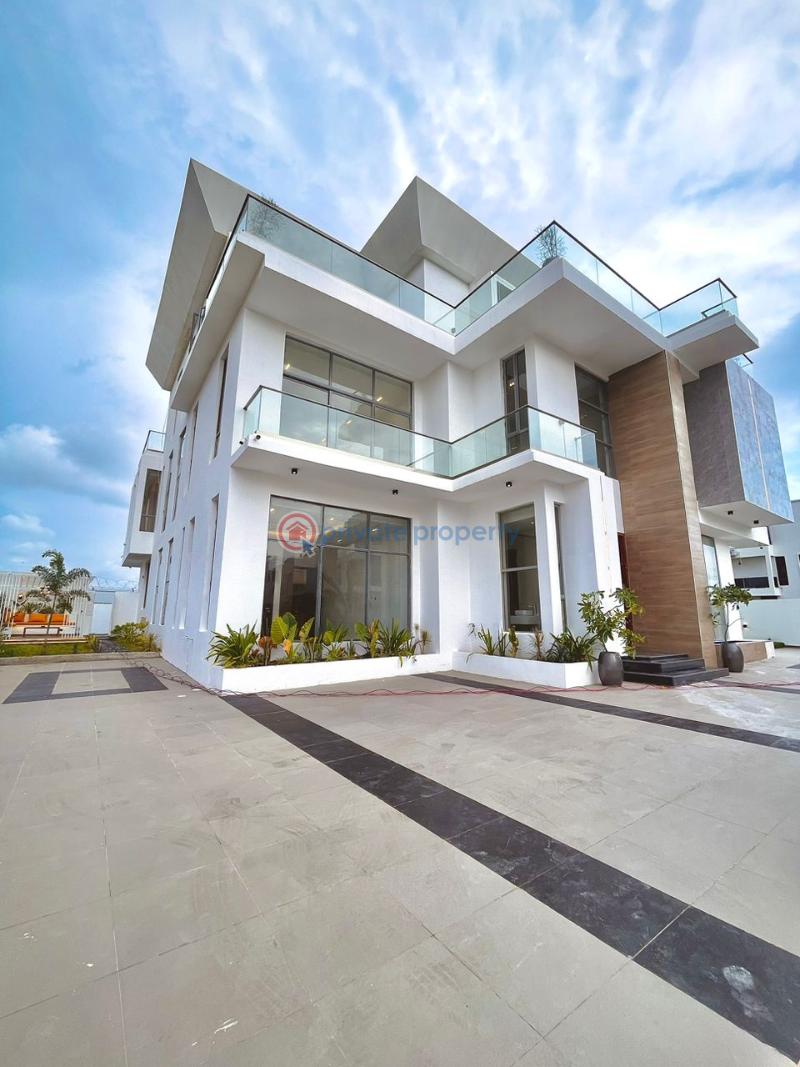 5 bedroom Detached Duplex For Sale Osapa Lekki Lagos - 1