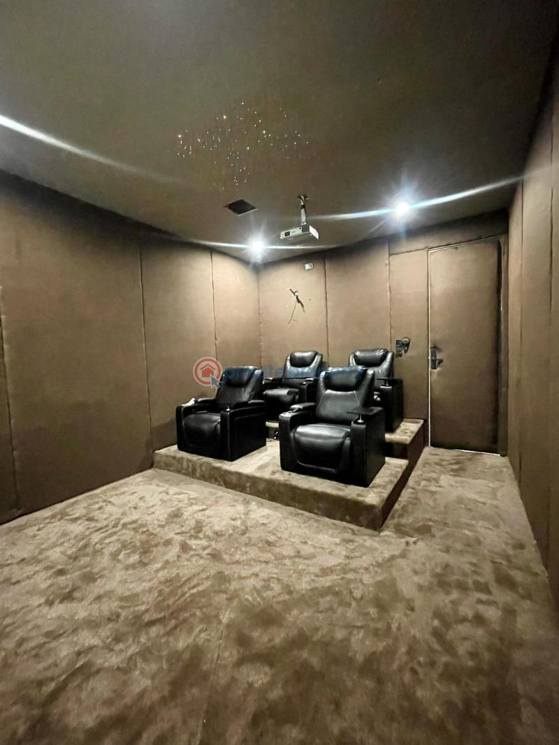 5 bedroom Detached Duplex For Sale Victoria Garden City Lekki Lagos - 11