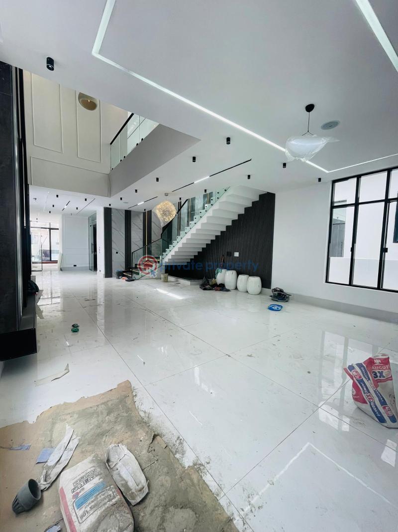 5 bedroom Detached Duplex For Sale 2nd Toll Gate Lekki Lagos - 1
