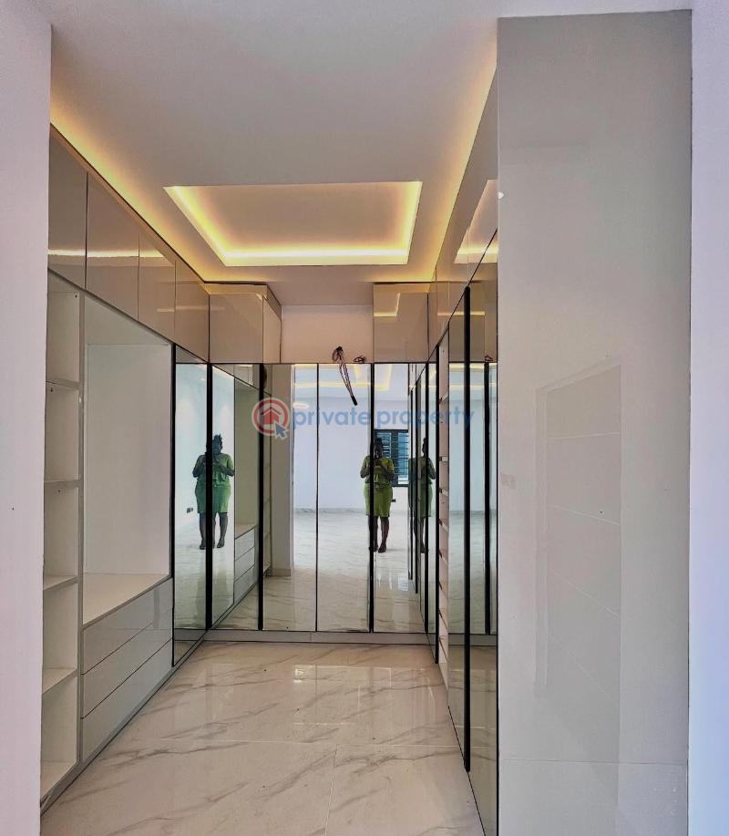 5 bedroom Detached Duplex For Sale Ologolo Lekki Phase 1 Lagos - 10