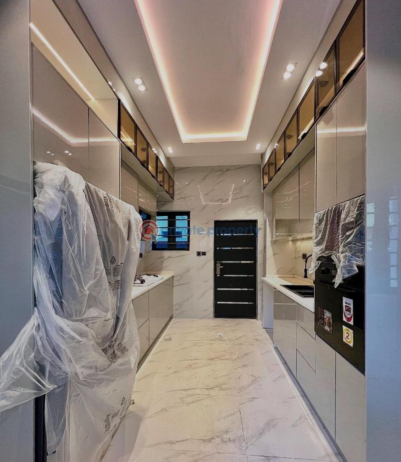 5 bedroom Detached Duplex For Sale Ologolo Lekki Phase 1 Lagos - 4