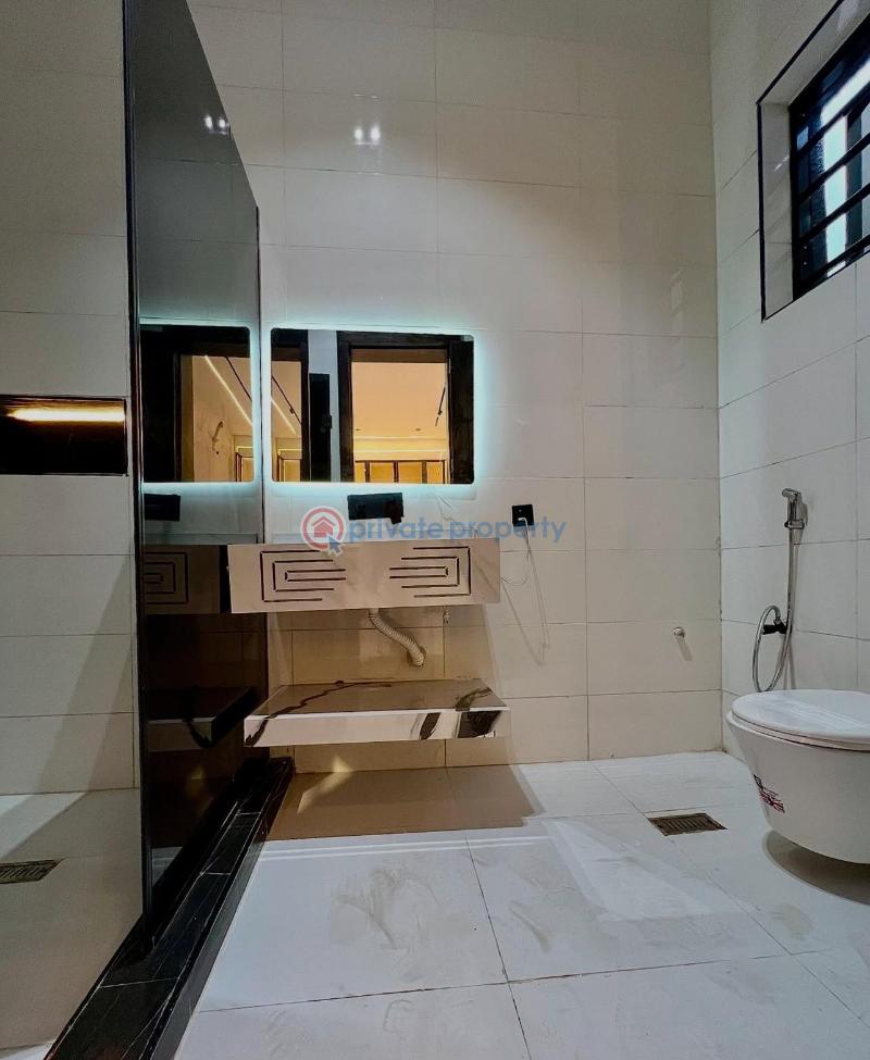 5 bedroom Detached Duplex For Sale Chevron Drive Lekki Lagos - 7