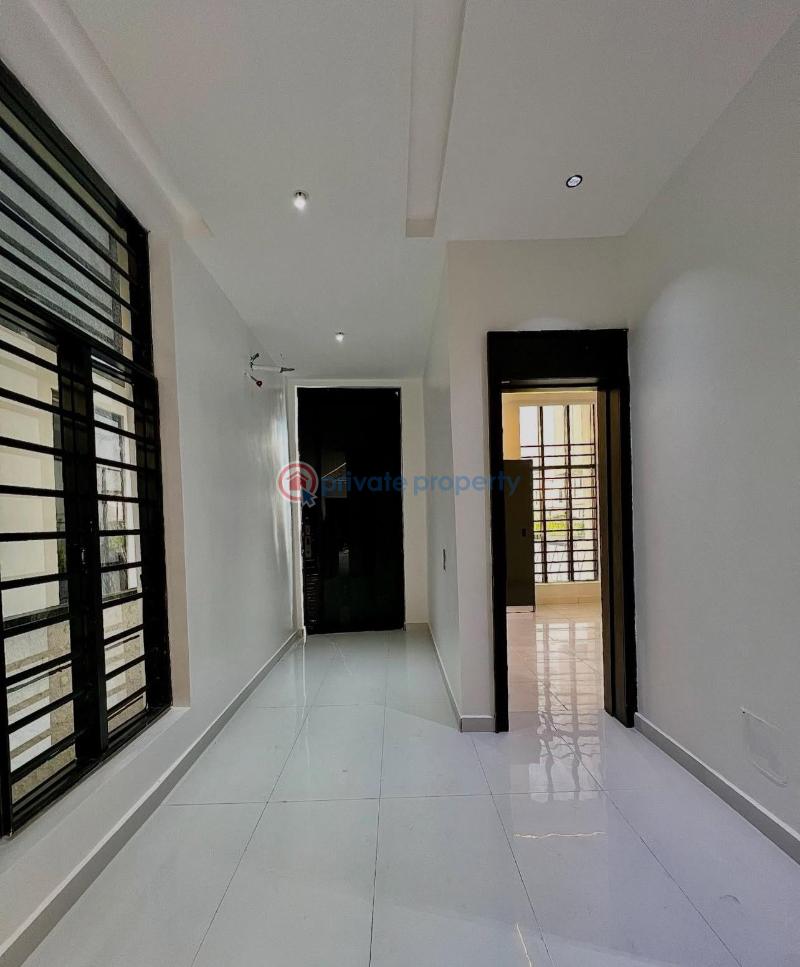 5 bedroom Detached Duplex For Sale Chevron Drive Lekki Lagos - 10
