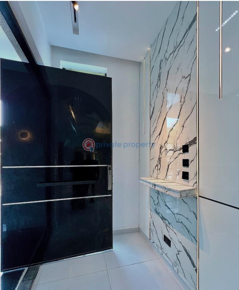 5 bedroom Detached Duplex For Sale Secure Estate At Idado / Agungi Estate Idado Lekki Lagos - 14