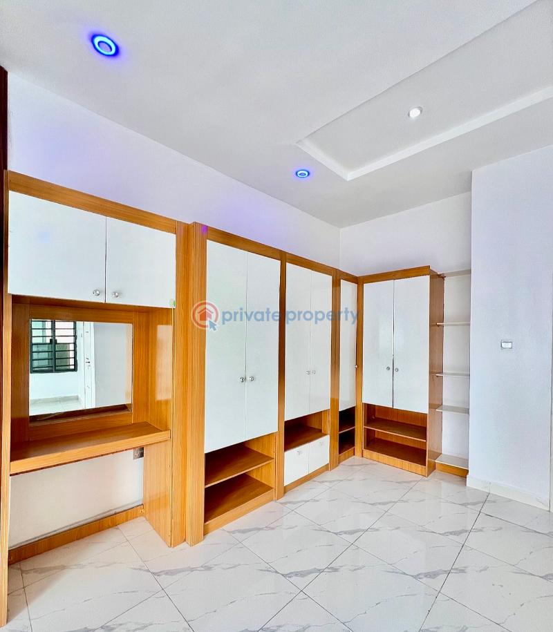 5 bedroom Detached Duplex For Sale Secure Estate At Ajah Lekki Ajah Lagos - 5