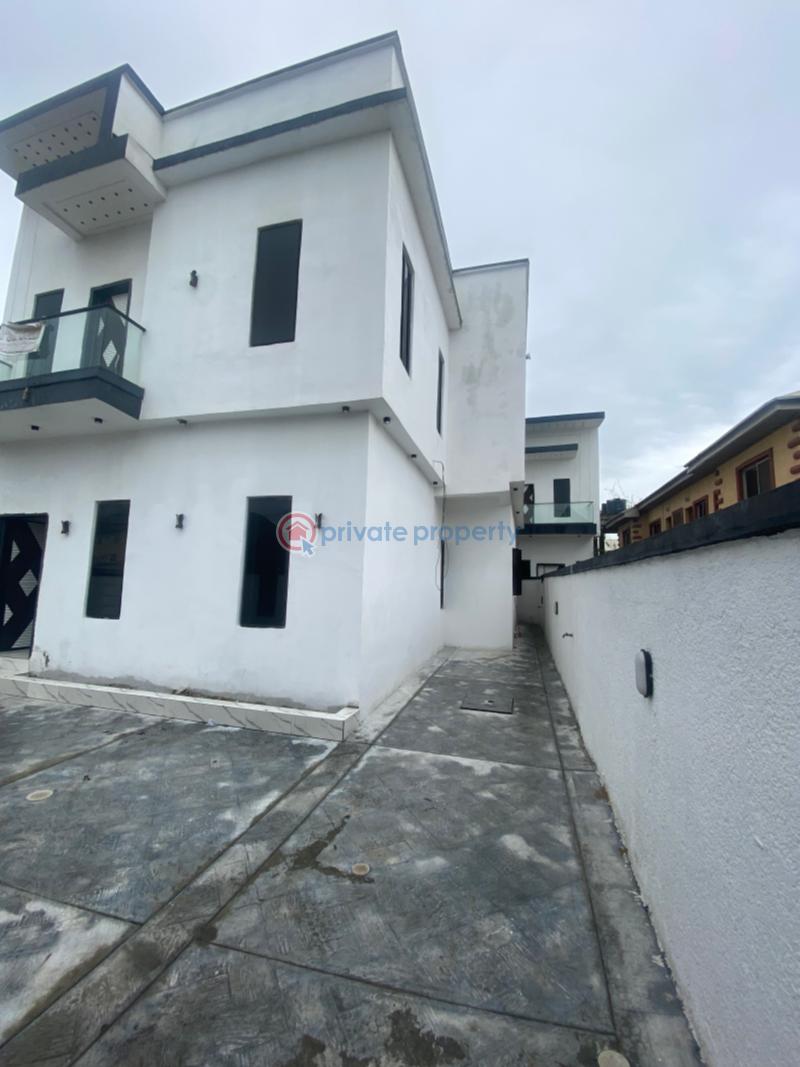 5 bedroom Detached Duplex For Sale By Lagos Business School Lekki Lekki Lagos - 0