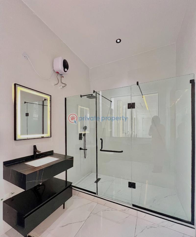 5 bedroom Detached Duplex For Sale 2nd Tollgate Lekki Along Lekki Expressway Lagos - 15