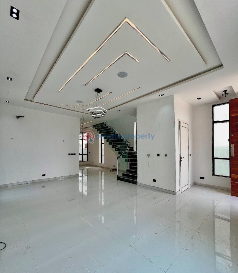 5 bedroom Detached Duplex For Sale Chevron Drive Lekki Lagos - 1