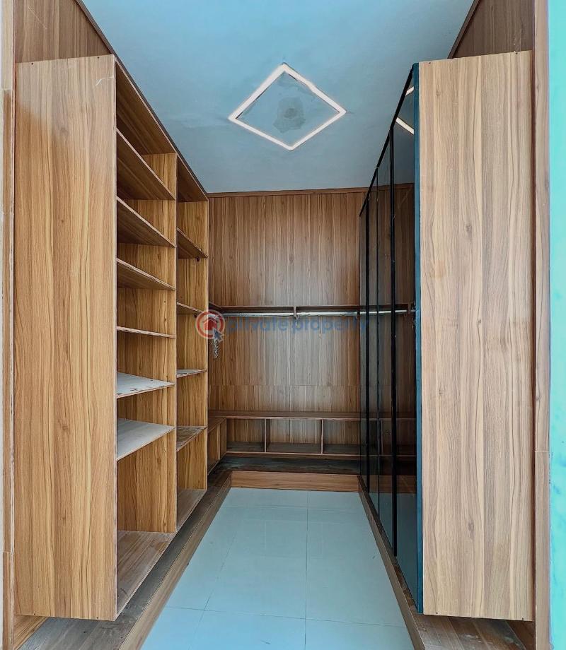 5 bedroom Detached Duplex For Sale Chevron Drive Lekki Lagos - 10