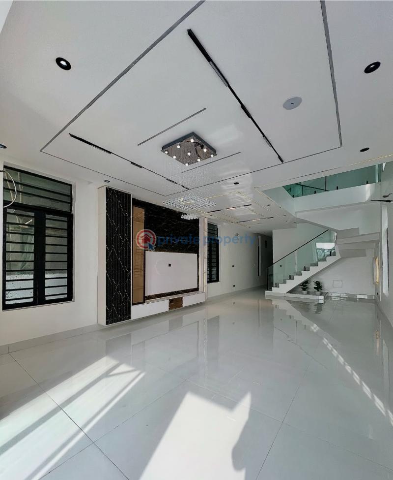 5 bedroom Detached Duplex For Sale 2nd Tollgate Lekki Along Lekki Expressway Lagos - 2