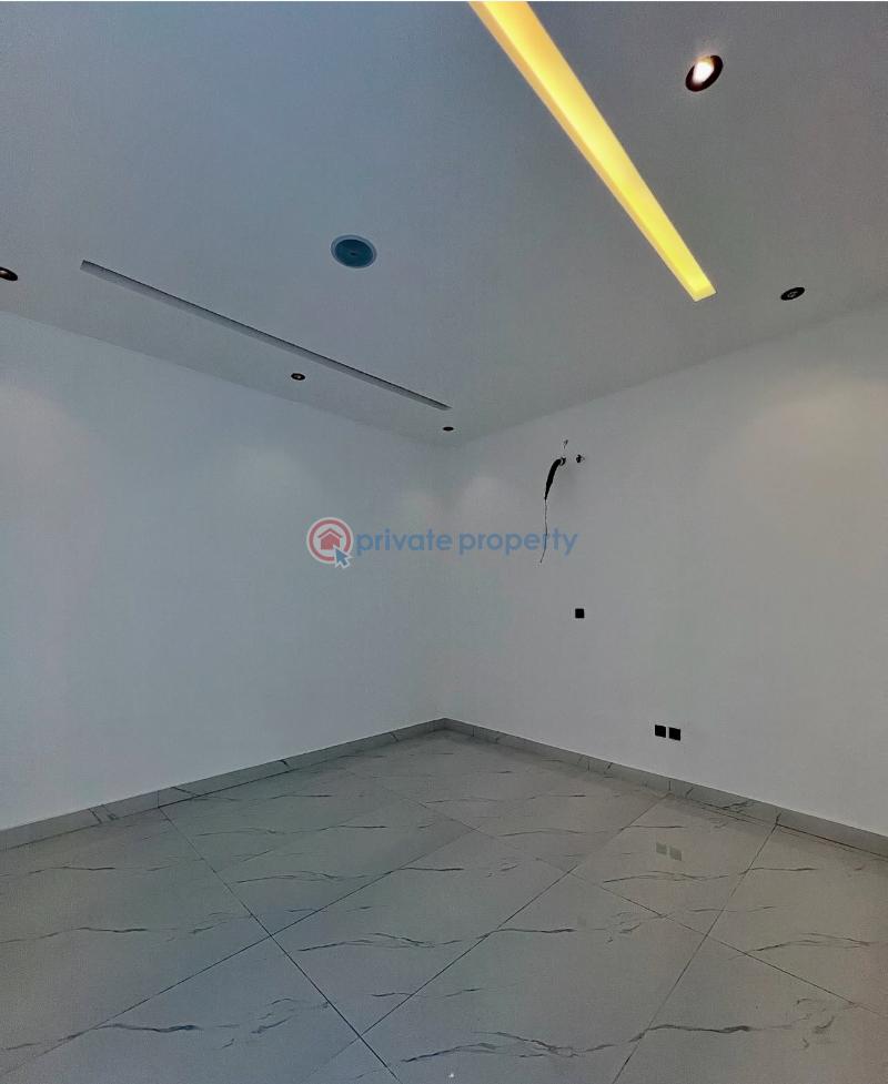 5 bedroom Detached Duplex For Sale 2nd Tollgate Lekki Along Lekki Expressway Lagos - 7