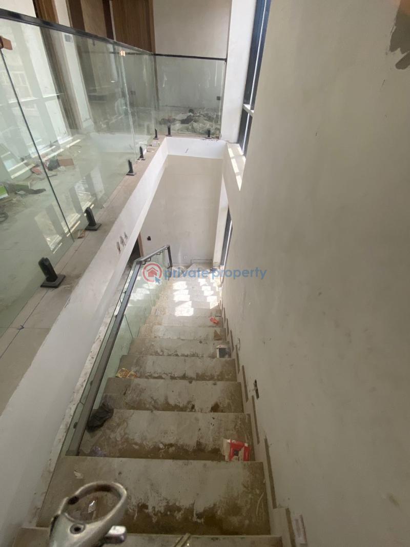 5 bedroom Duplex For Sale Osapa Lekki Lagos - 12