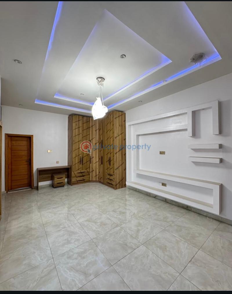 5 bedroom Detached Duplex For Sale Omole Phase 1 Lagos Omole Phase 1 Ojodu Lagos - 5