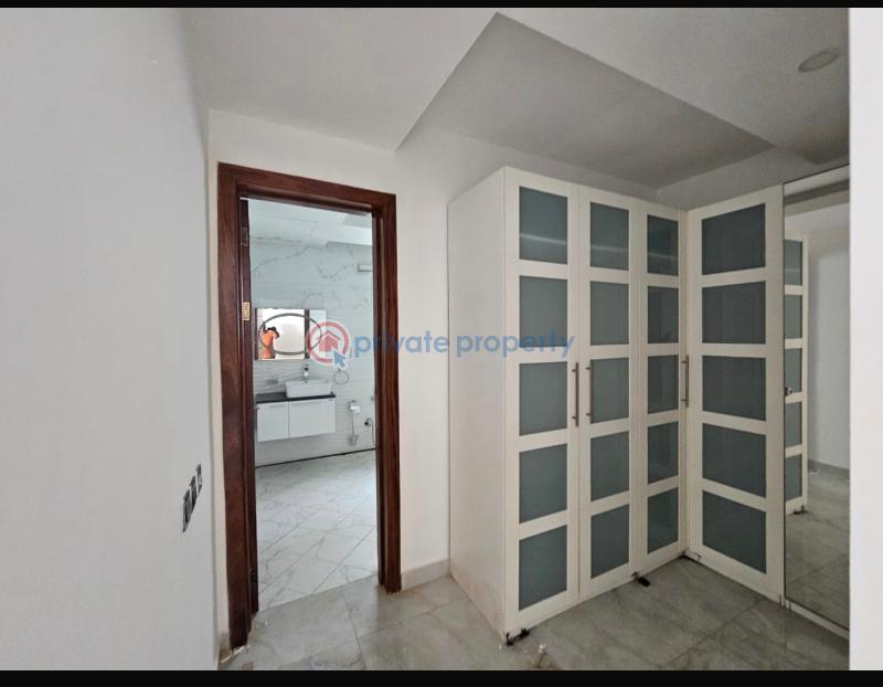 5 bedroom Detached Duplex For Sale Banana Island Ikoyi Lagos - 5