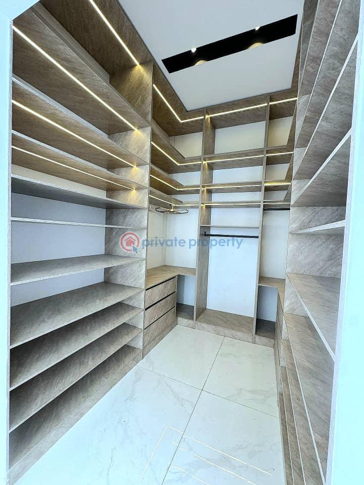 Luxury 5-bedroom  magnificent fully detached duplex - 15 5 bedroom Detached Duplex For Sale Lekki Phase 1 Lagos - 15