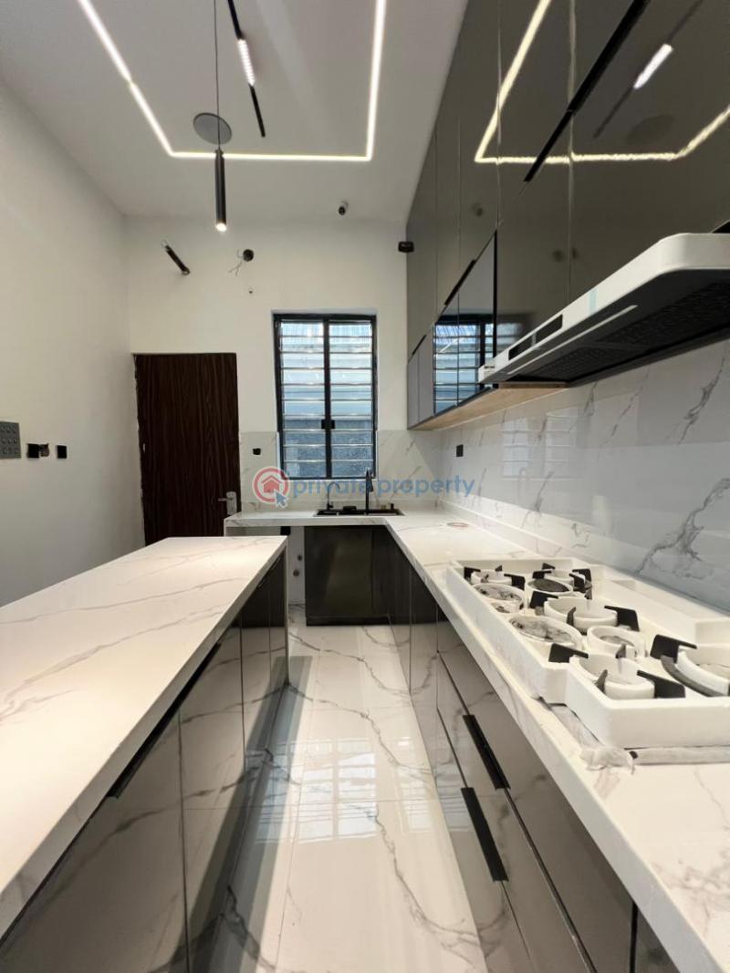 Luxury 5 bedroom rooftop terrace with pool in osapa lekki - 5 5 bedroom Terrace For Sale Osapa London Lekki Phase One Osapa Lekki Lagos - 5