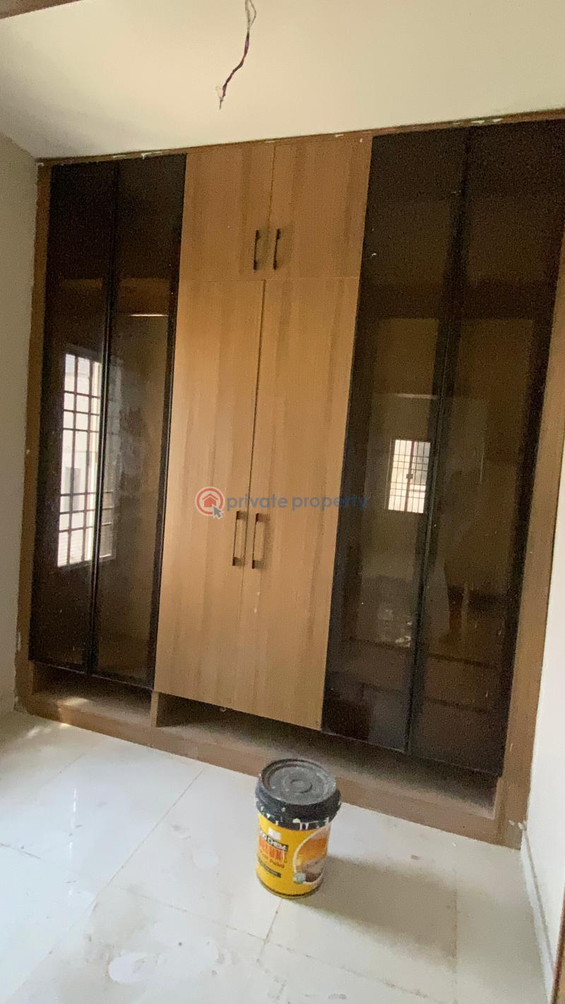 5 bedroom Semi detached Duplex For Sale Jahi Abuja Phase 2  - 6