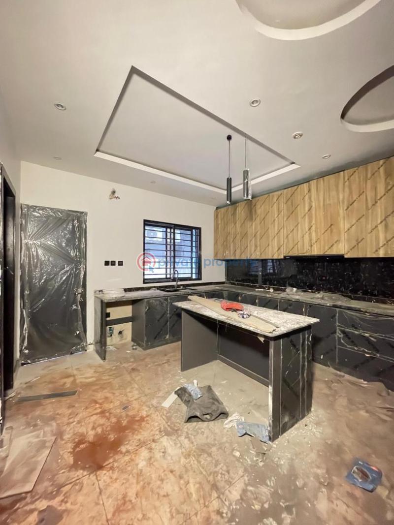 5 bedroom Semi detached Duplex For Sale Lekki Phase 1 Lagos - 7