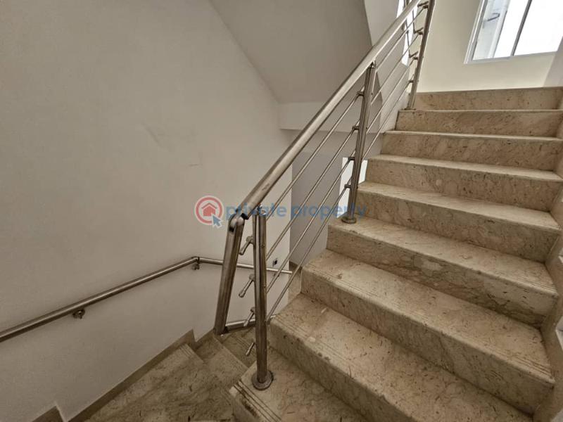 Luxury 5 bedroom semi detached duplex with bq, central swimming pool, gym, jetty . - 6 5 bedroom Semi detached Duplex For Sale Close To Banana Island Ikoyi Lagos - 6