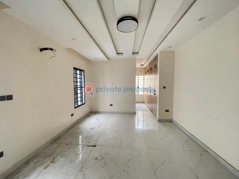 5 bedroom Flat & Apartment For Sale Ogudu GRA Lagos - 10