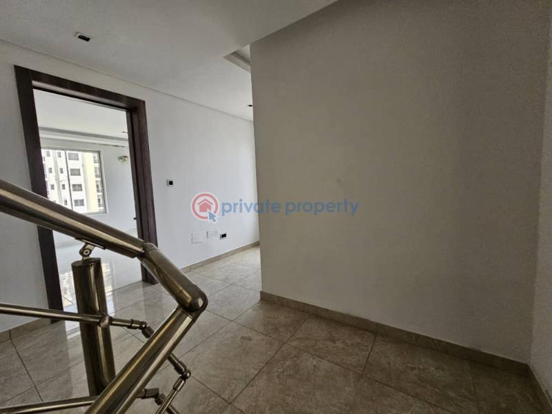 Luxury 5 bedroom semi detached duplex  with central swimming pool, gym and jetty - 22 5 bedroom Duplex For Sale Close To Banana Island Ikoyi Lagos - 22