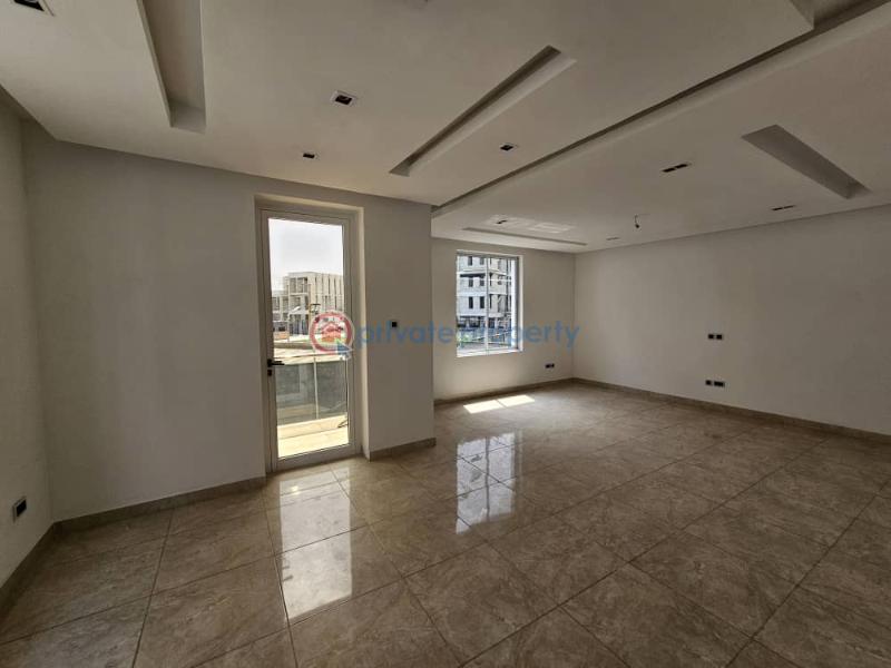 Luxury 5 bedroom semi detached duplex  with central swimming pool, gym and jetty - 14 5 bedroom Duplex For Sale Close To Banana Island Ikoyi Lagos - 14
