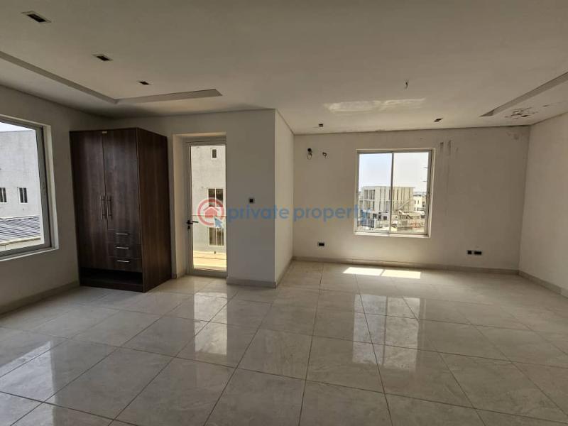 Luxury 5 bedroom semi detached duplex  with central swimming pool, gym and jetty - 5 5 bedroom Duplex For Sale Close To Banana Island Ikoyi Lagos - 5