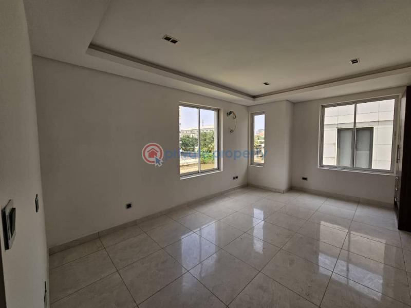 Luxury 5 bedroom semi detached duplex  with central swimming pool, gym and jetty - 18 5 bedroom Duplex For Sale Close To Banana Island Ikoyi Lagos - 18