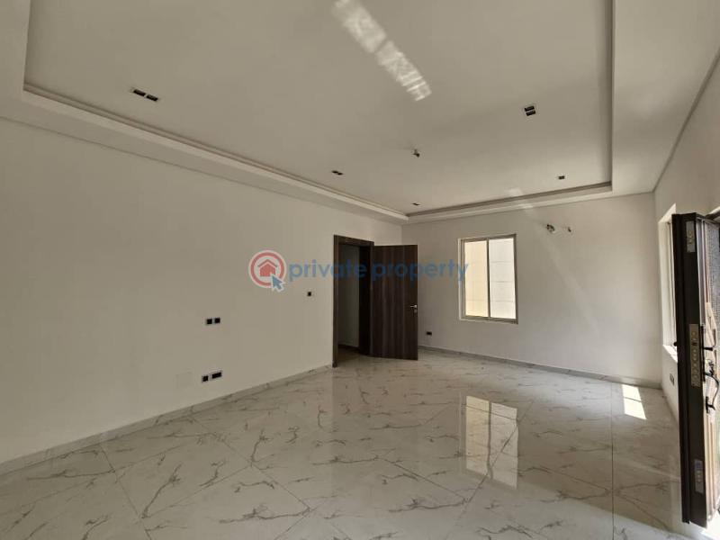 Luxury 5 bedroom semi detached duplex  with central swimming pool, gym and jetty - 20 5 bedroom Duplex For Sale Close To Banana Island Ikoyi Lagos - 20
