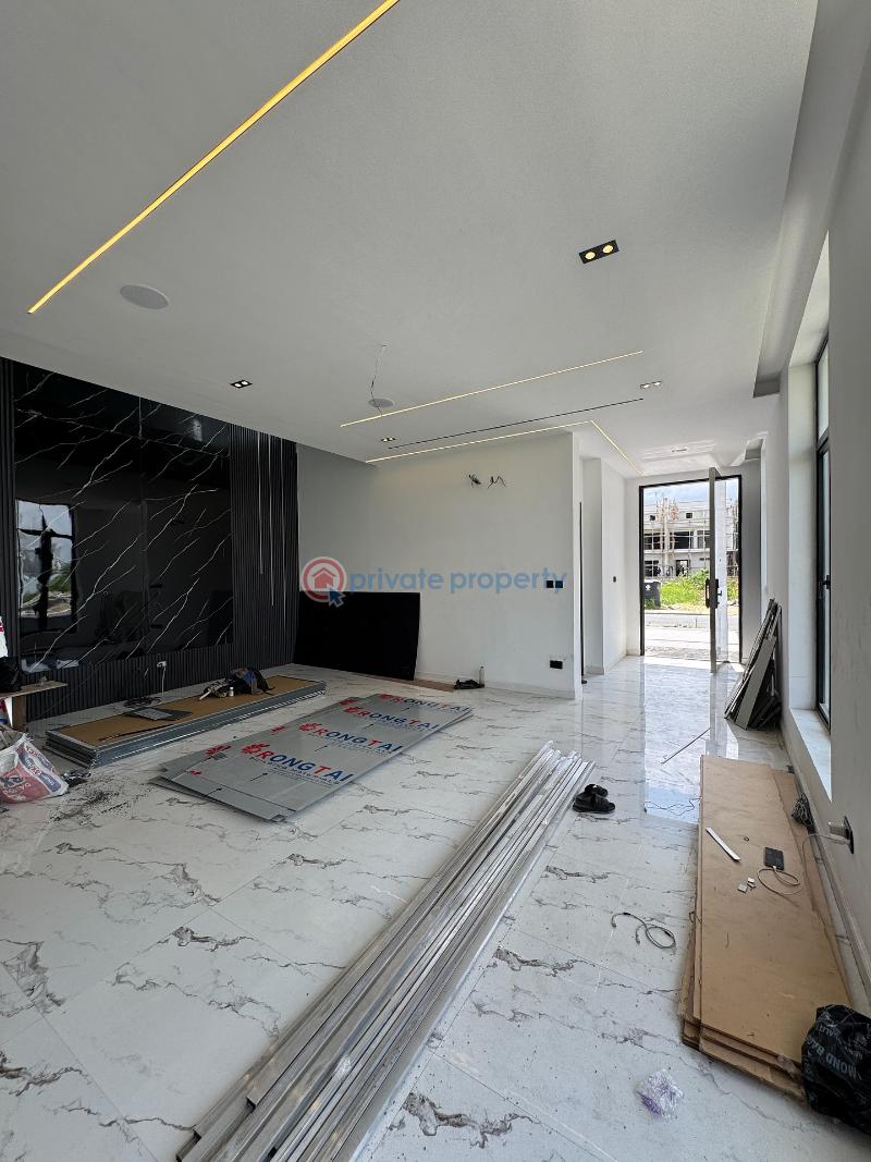 5 bedroom Semi detached Duplex For Sale Cowrie Creek Estate Lekki Phase 1 Lagos - 1