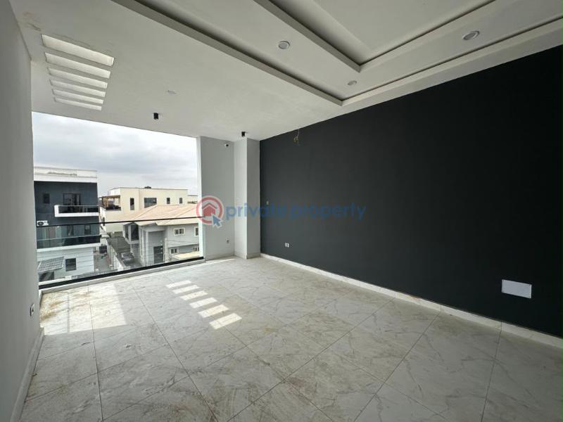 5 bedroom Semi detached Duplex For Sale Ogudu GRA Lagos - 2