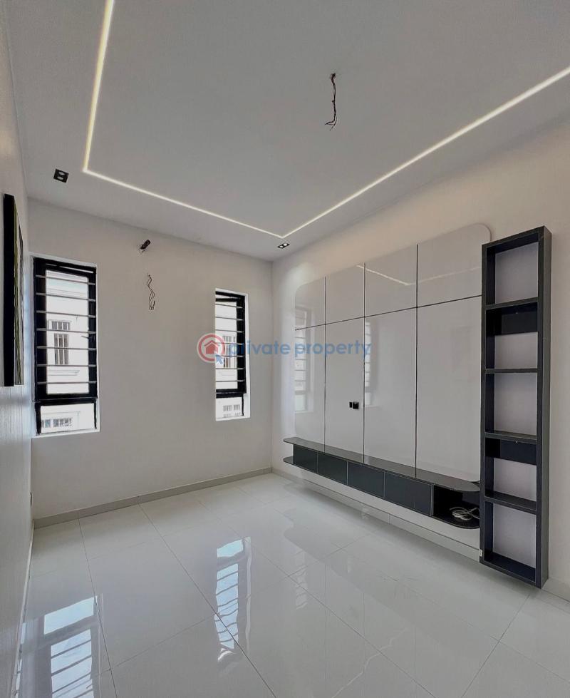 5 bedroom Semi detached Duplex For Sale Secure Estate Ajah Lagos - 10