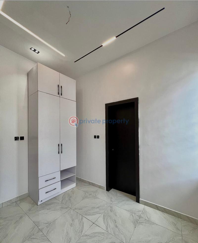 5 bedroom Semi detached Duplex For Sale Secure Estate Ajah Lagos - 18