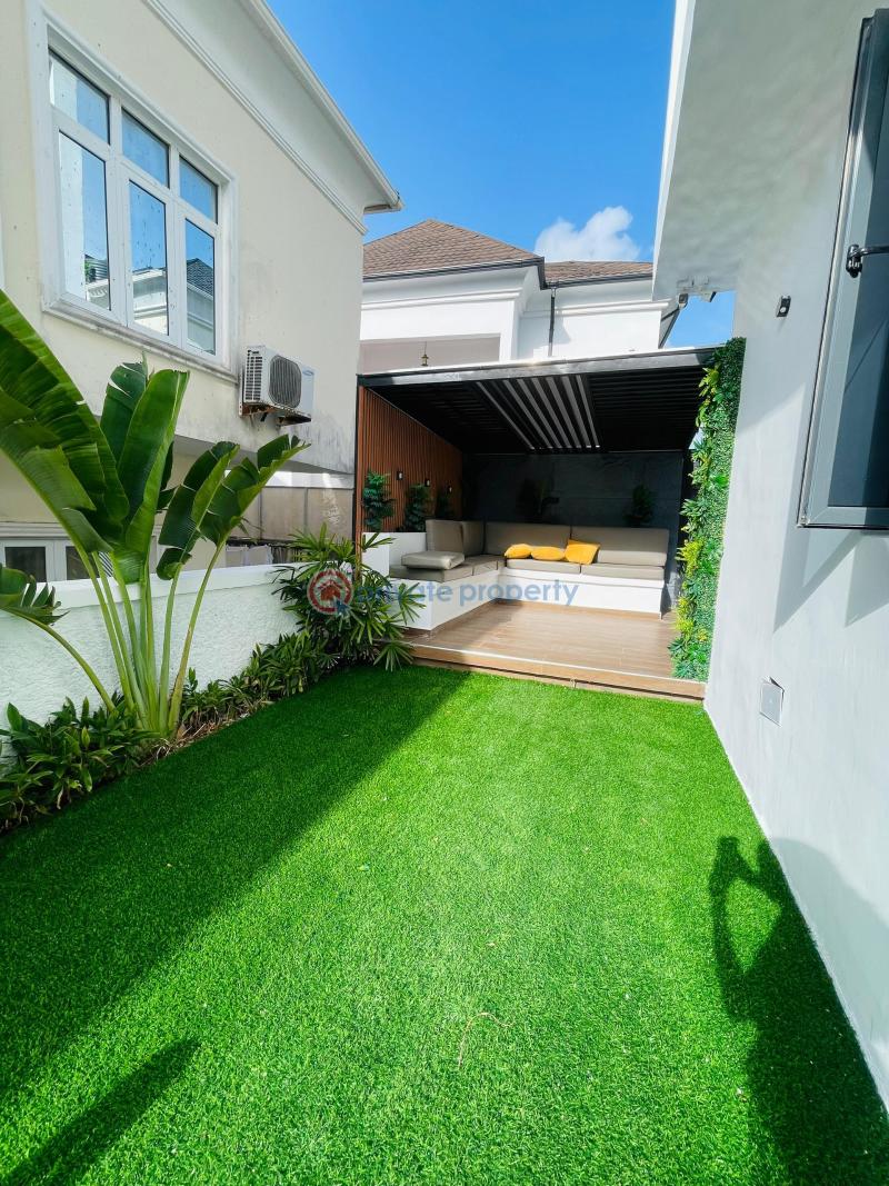 5 bedroom Detached Duplex For Sale Lekki County Ikota Lekki Lagos - 10