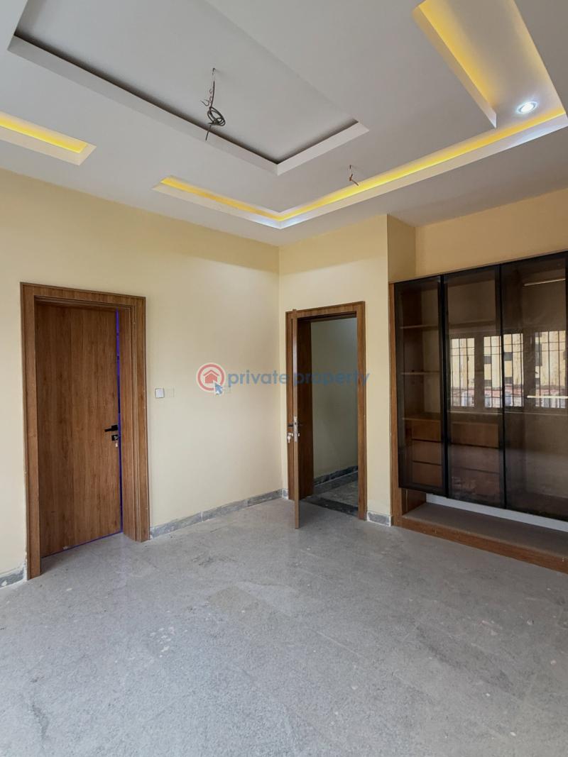 5 bedroom Terraced Duplex For Sale Guzape Abuja Phase 1  - 11