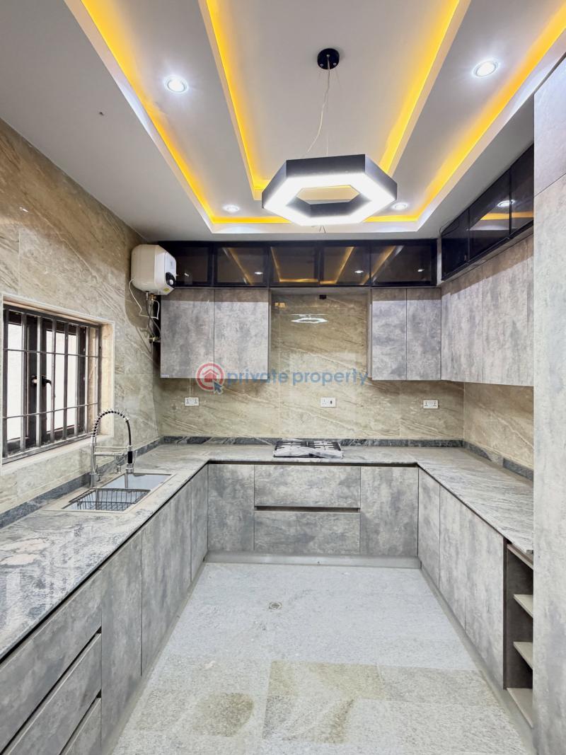 5 bedroom Terraced Duplex For Sale Guzape Abuja Phase 1  - 9