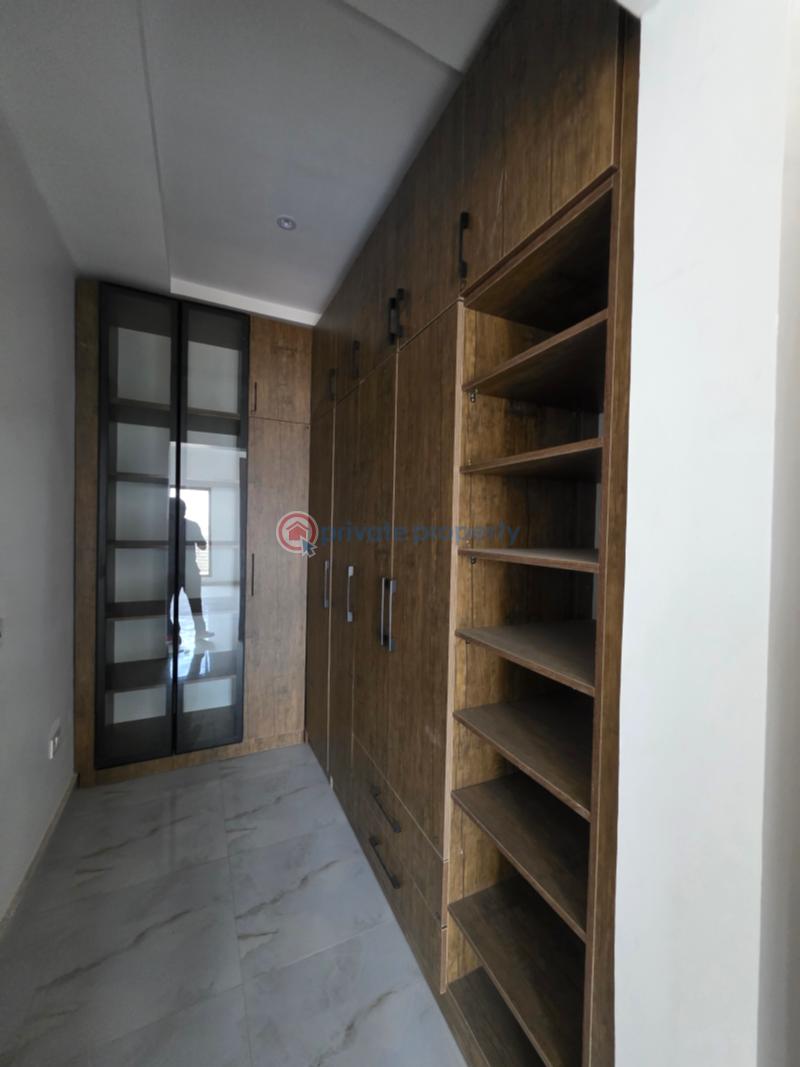 5 bedroom Terraced Duplex For Sale Jahi Abuja Phase 2  - 6
