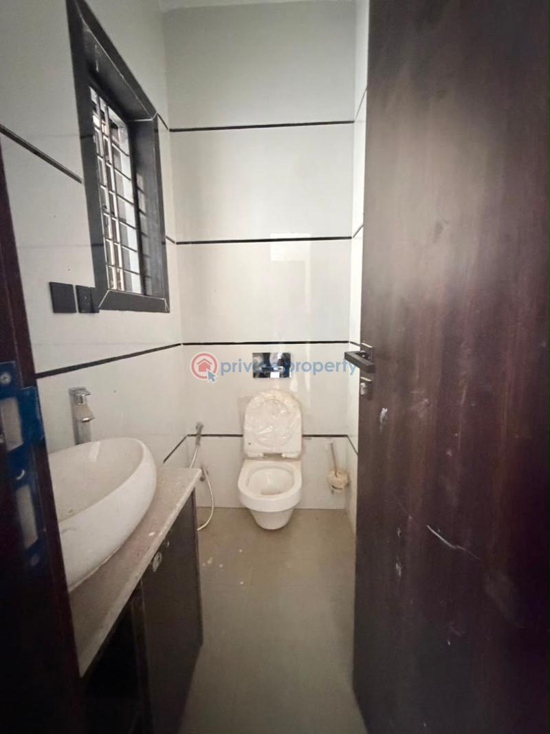 4 bedroom Terraced Duplex For Rent Jahi Gilmore Jahi Abuja Phase 2  - 4