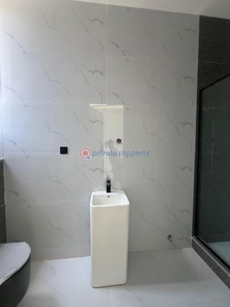 5 bedroom Terrace For Sale Off Admiralty Way Lekki Phase 1 Lagos - 8