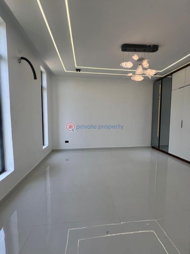 5 bedroom Terrace For Sale Off Admiralty Way Lekki Phase 1 Lagos - 11
