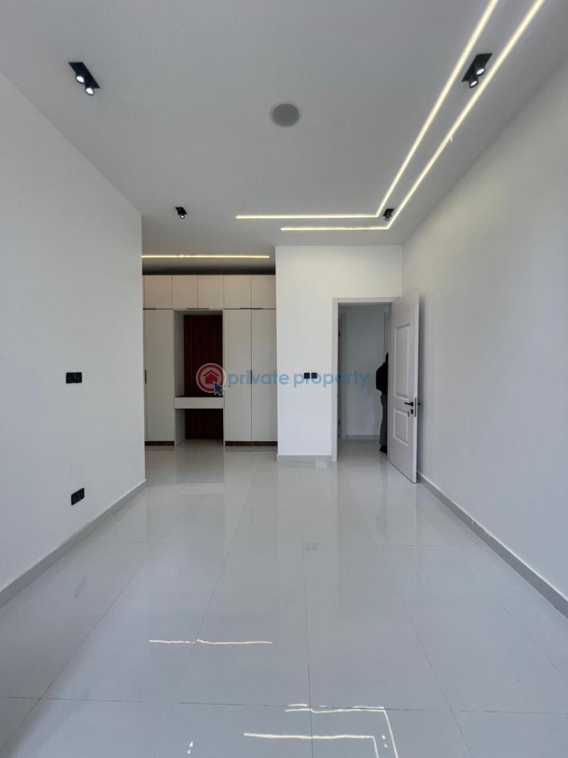 5 bedroom Terrace For Sale Off Admiralty Way Lekki Phase 1 Lagos - 4