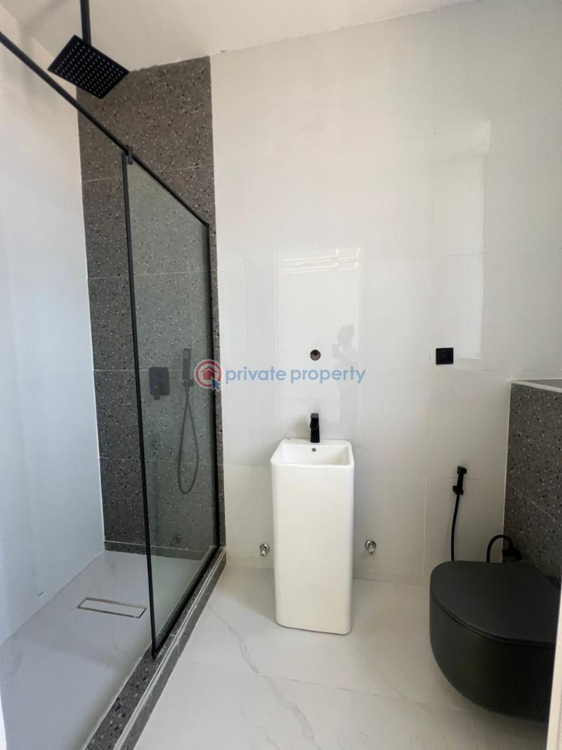 5 bedroom Terrace For Sale Off Admiralty Way Lekki Phase 1 Lagos - 10