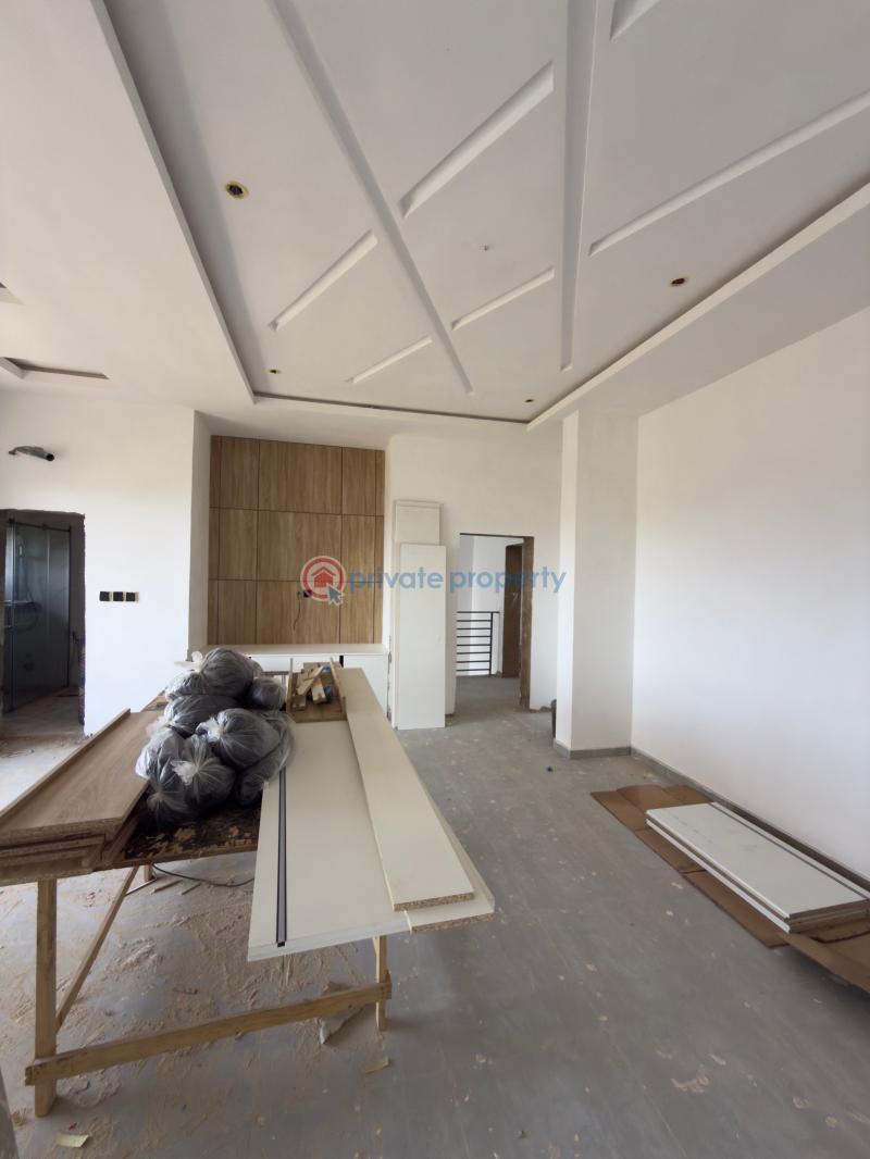 5 bedroom Terraced Duplex For Sale After Sunnyvale Junction Lokogoma Abuja Phase 2  - 5
