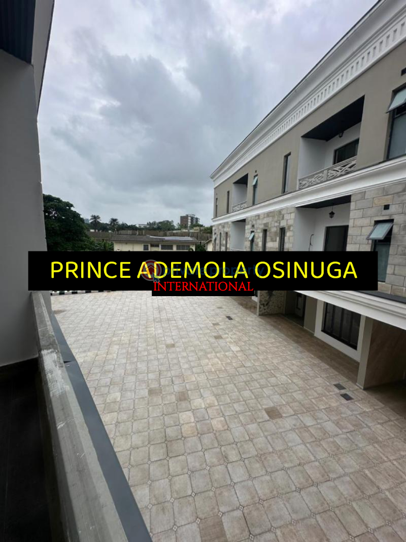 5 bedroom Terraced Duplex For Rent Parkview Estate Ikoyi Lagos - 1