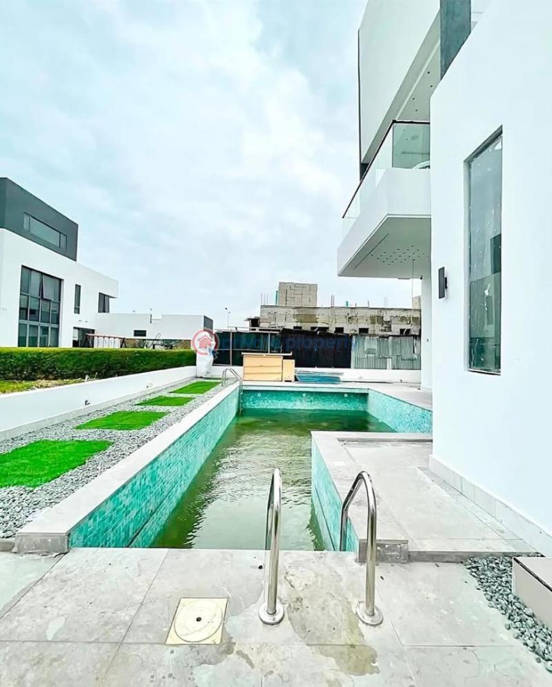 5 bedroom Detached Duplex For Sale Ikate Elegushi Lekki Lagos - 1