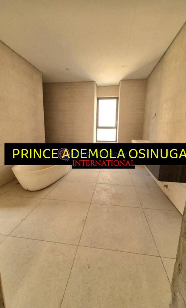Luxury 5 bedroom waterfront-fully-detached-house + swimming pool + bq etc in banana island estate ikoyi - 4 5 bedroom House For Sale Banana Island Ikoyi Lagos - 4