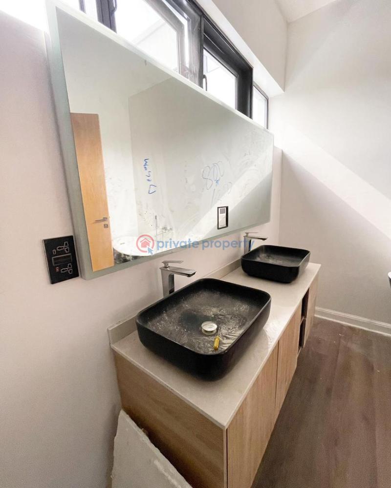 5 bedroom Duplex For Sale Royal Garden Estate Ajah Lagos - 7