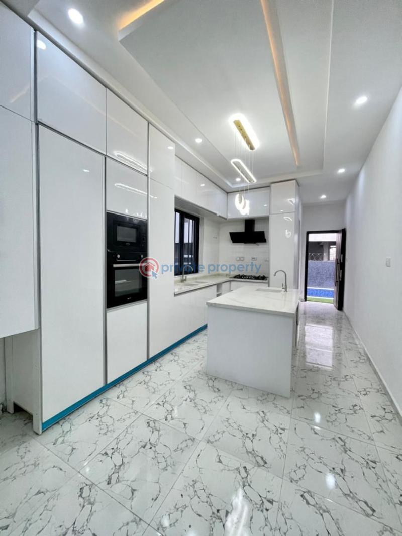 5 bedroom Duplex For Sale Royal Garden Estate Ajah Lagos - 1