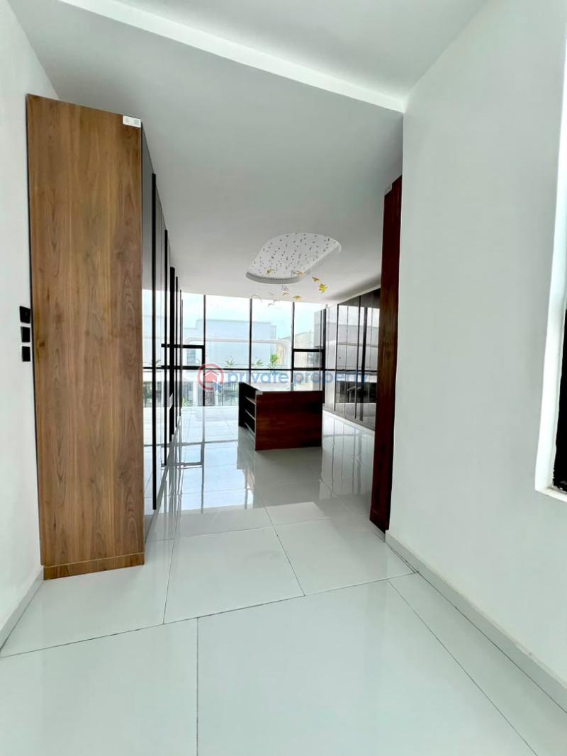 5 bedroom Detached Duplex For Sale Pinnock Beach Estate Osapa Lekki Lagos - 6