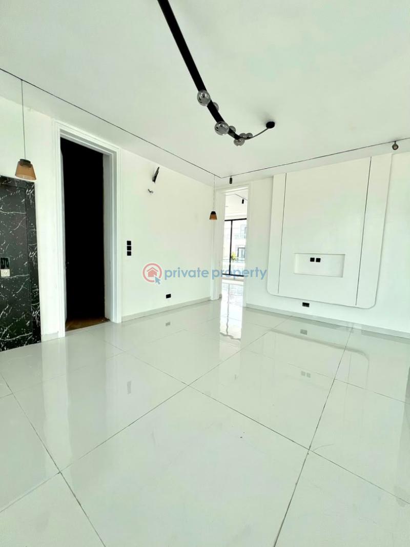 5 bedroom Detached Duplex For Sale Pinnock Beach Estate Osapa Lekki Lagos - 0
